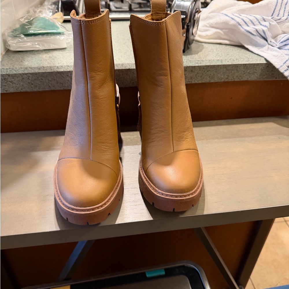 Toms Rya Heeled Boot - Picture 8 of 8